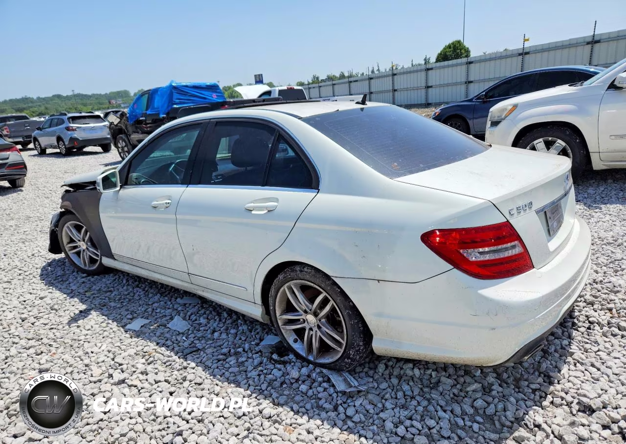 2012 Mercedes-Benz C 300 4Matic VIN:WDDGF8BB2CR239520 - 2