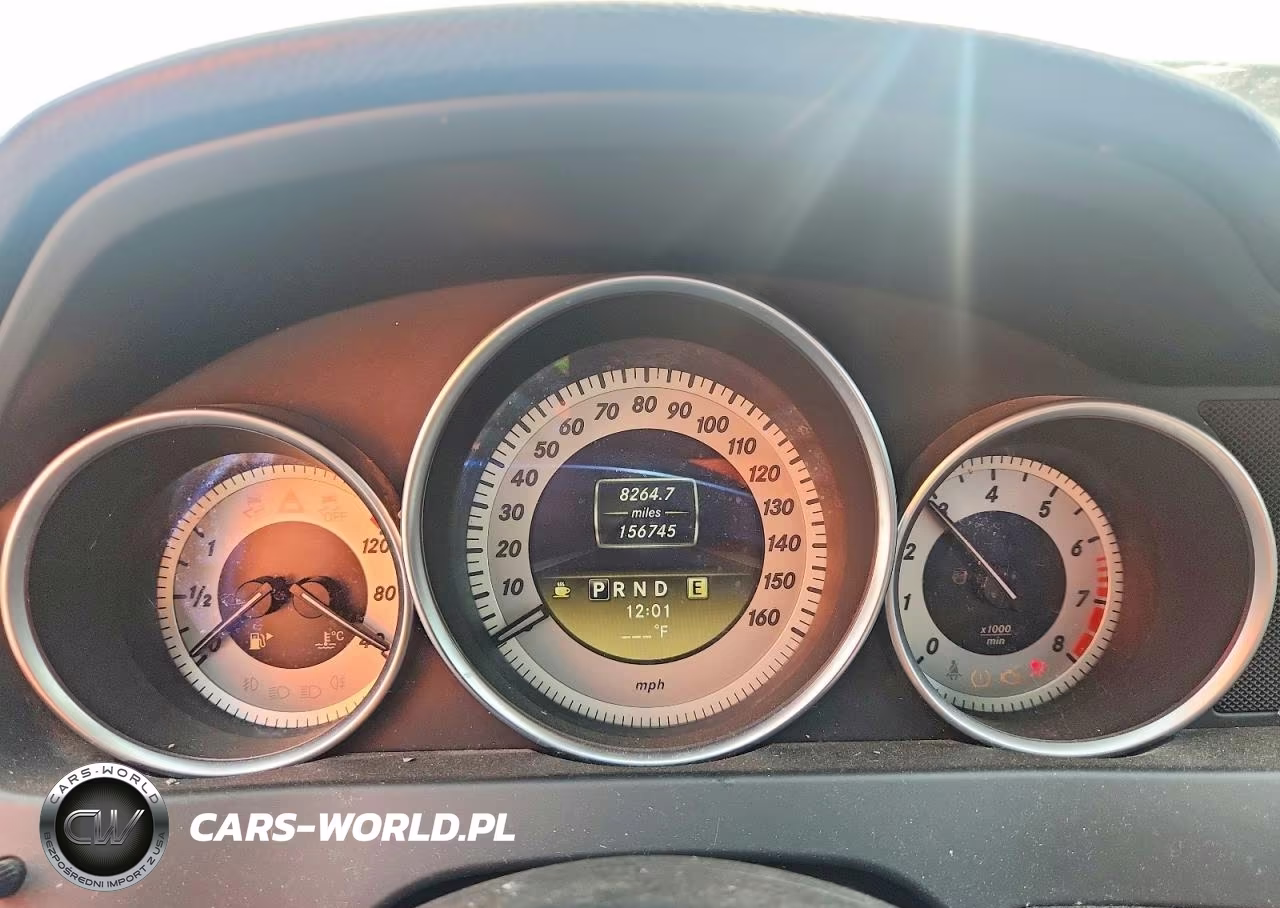 2012 Mercedes-Benz C 300 4Matic VIN:WDDGF8BB2CR239520 - 9