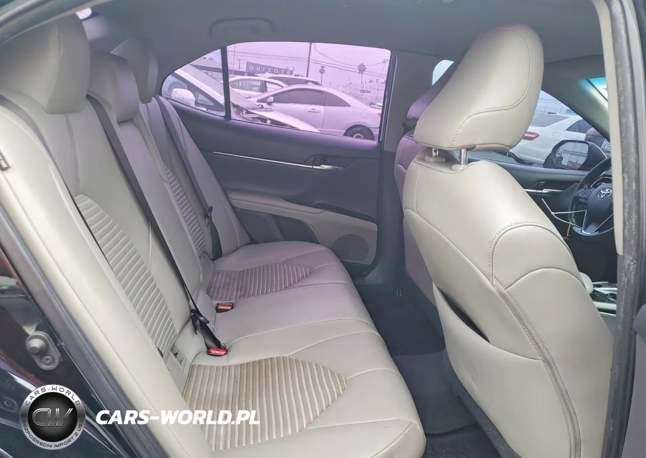 2019 Toyota Camry Hybrid Se VIN:4T1B21HK2KU516057 - 10