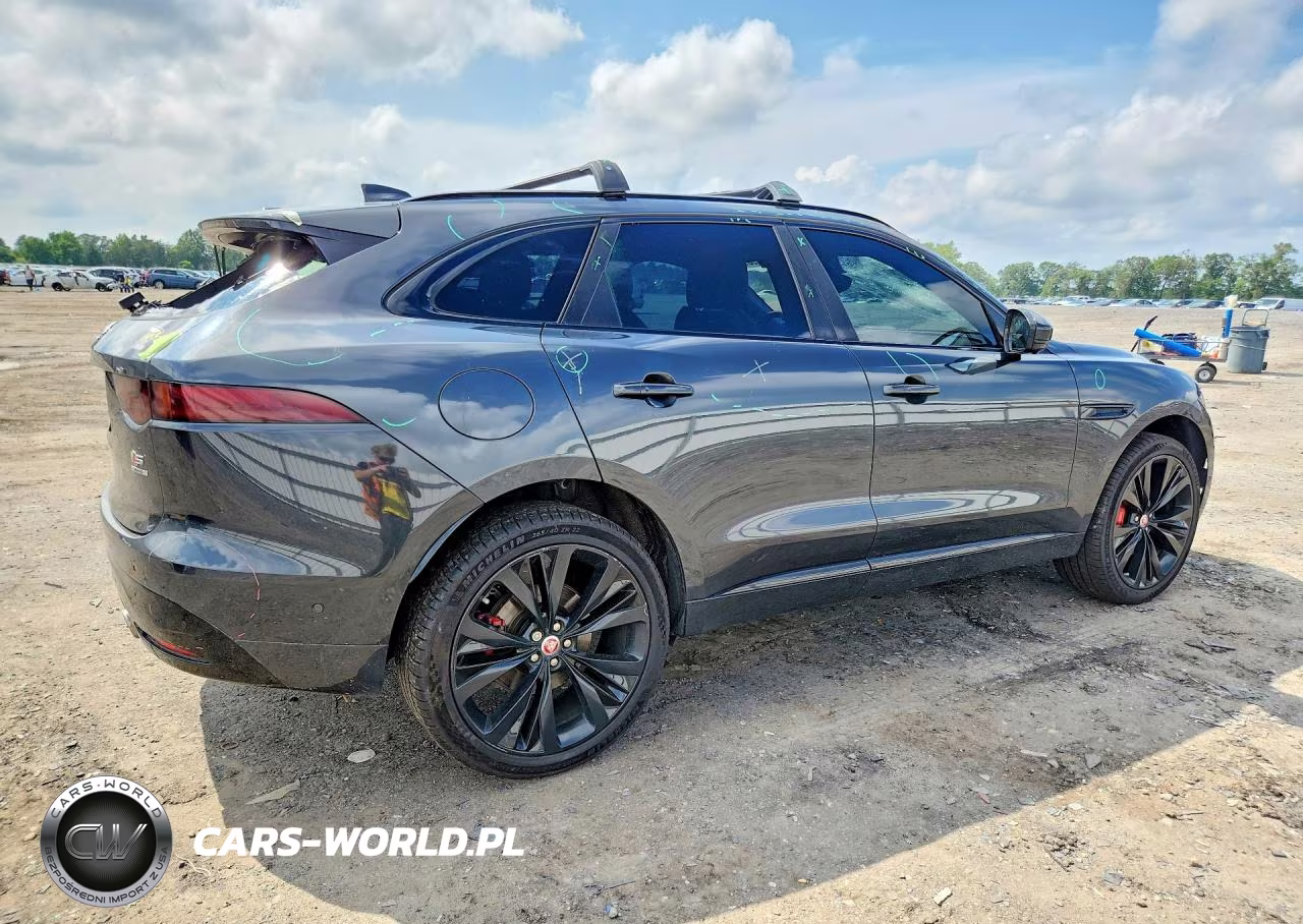 2018 Jaguar F-Pace S VIN:SADCM2FV7JA328421 - 3