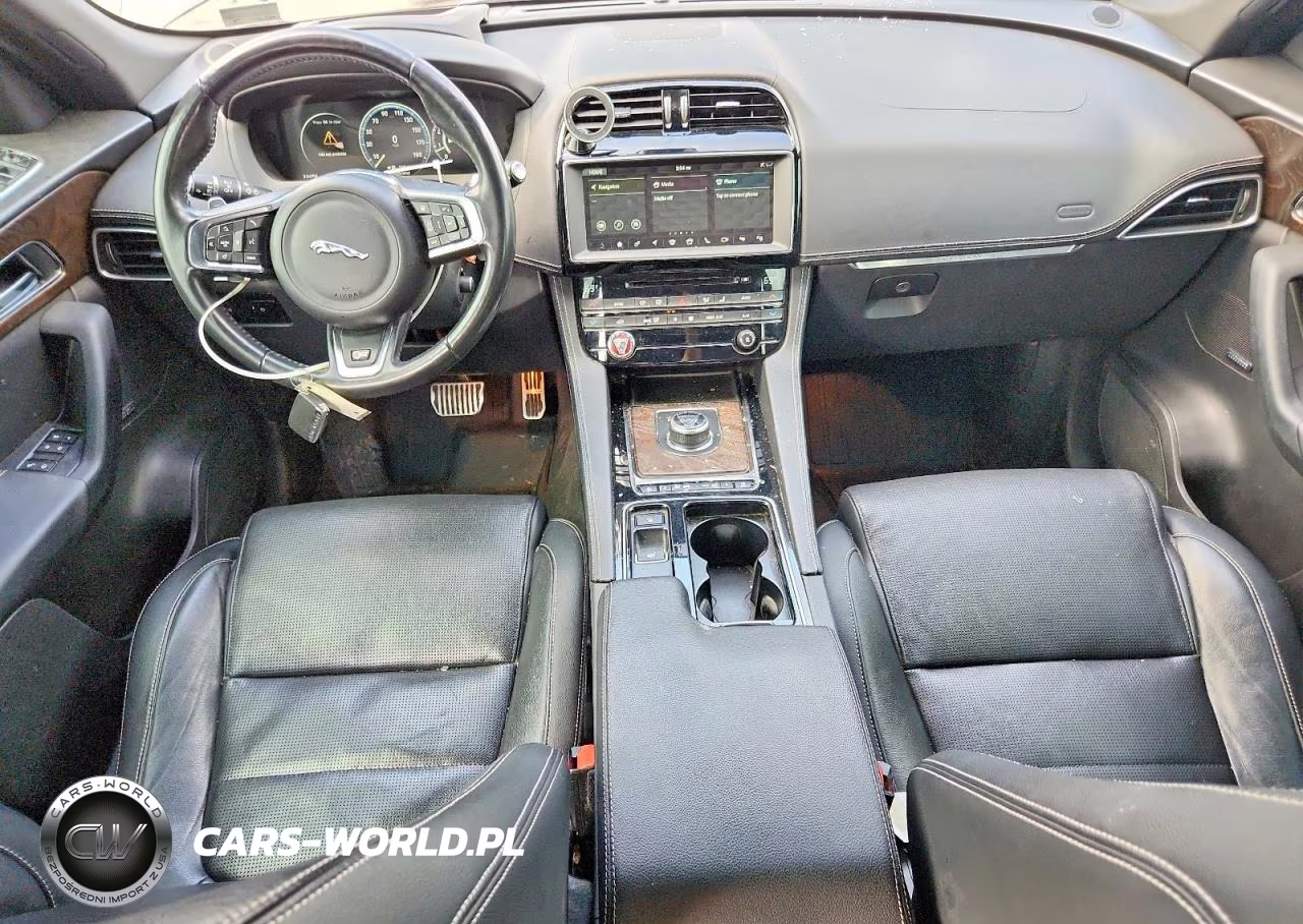 2018 Jaguar F-Pace S VIN:SADCM2FV7JA328421 - 8
