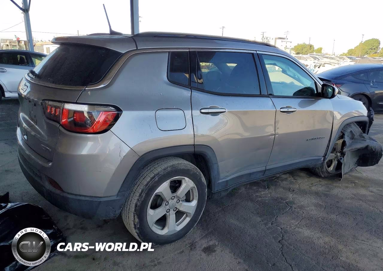 2020 Jeep Compass Latitude VIN:3C4NJCBB5LT141236 - 3