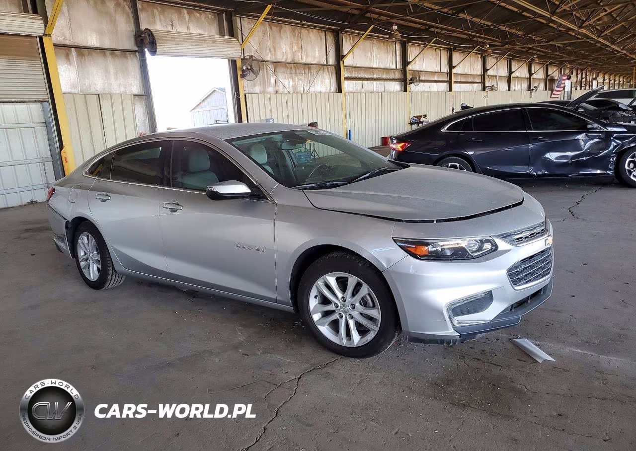 2016 Chevrolet Malibu Lt VIN:1G1ZE5ST9GF212490 - 4