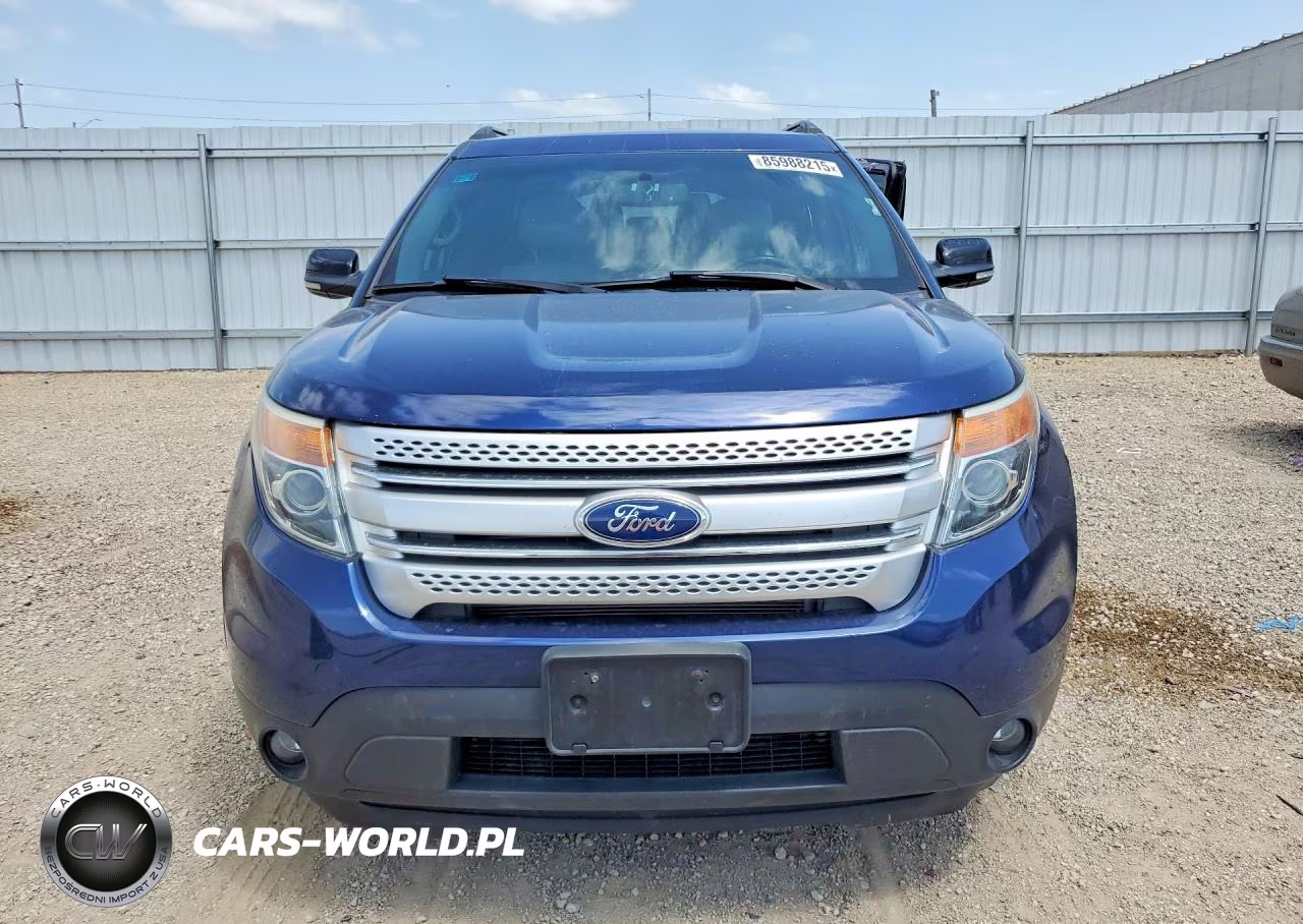 2012 Ford Explorer Xlt VIN:1FMHK8D81CGA86325 - 5