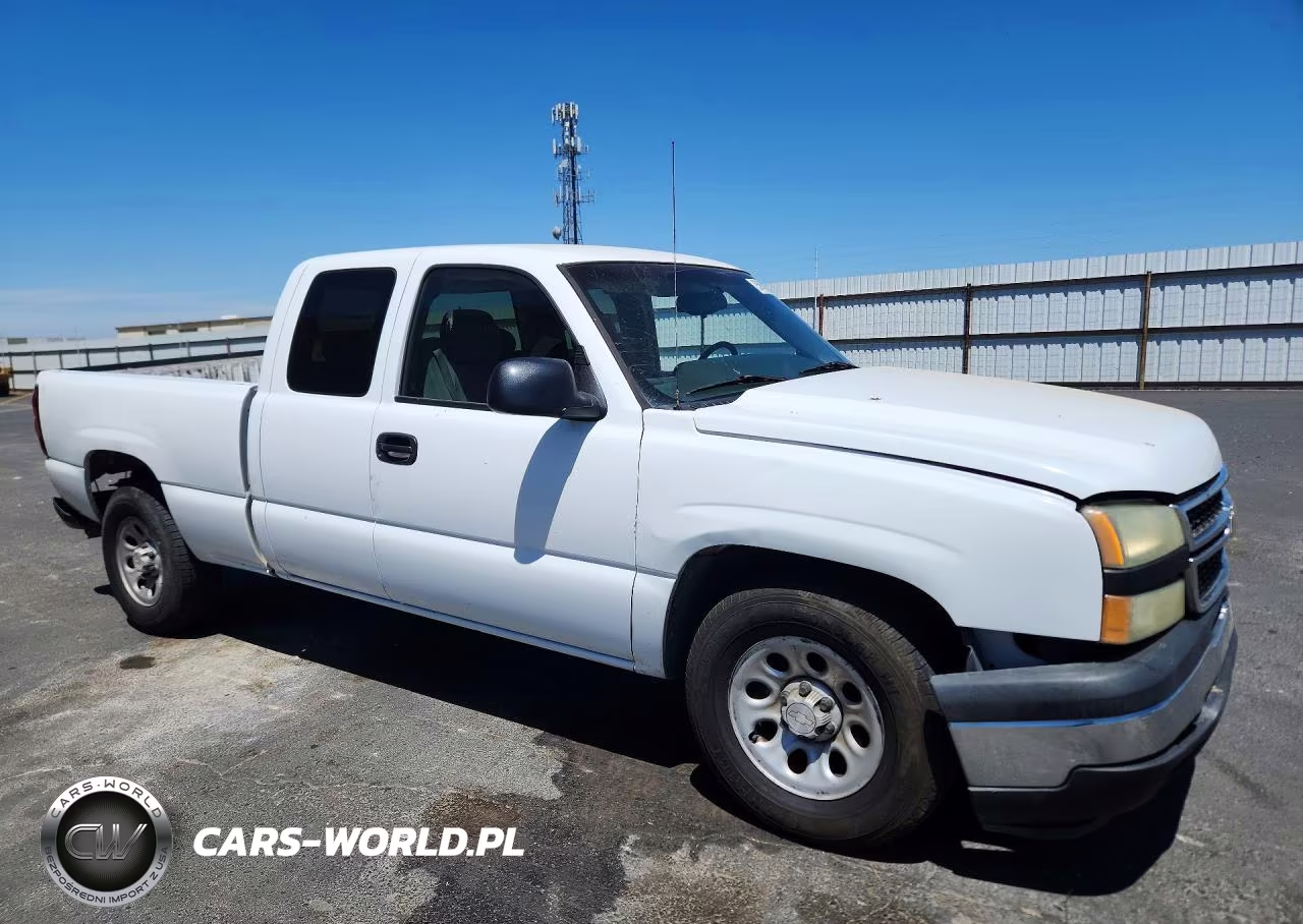 2007 Chevrolet Silverado C1500 Classic VIN:1GCEC19X77Z108933 - 4