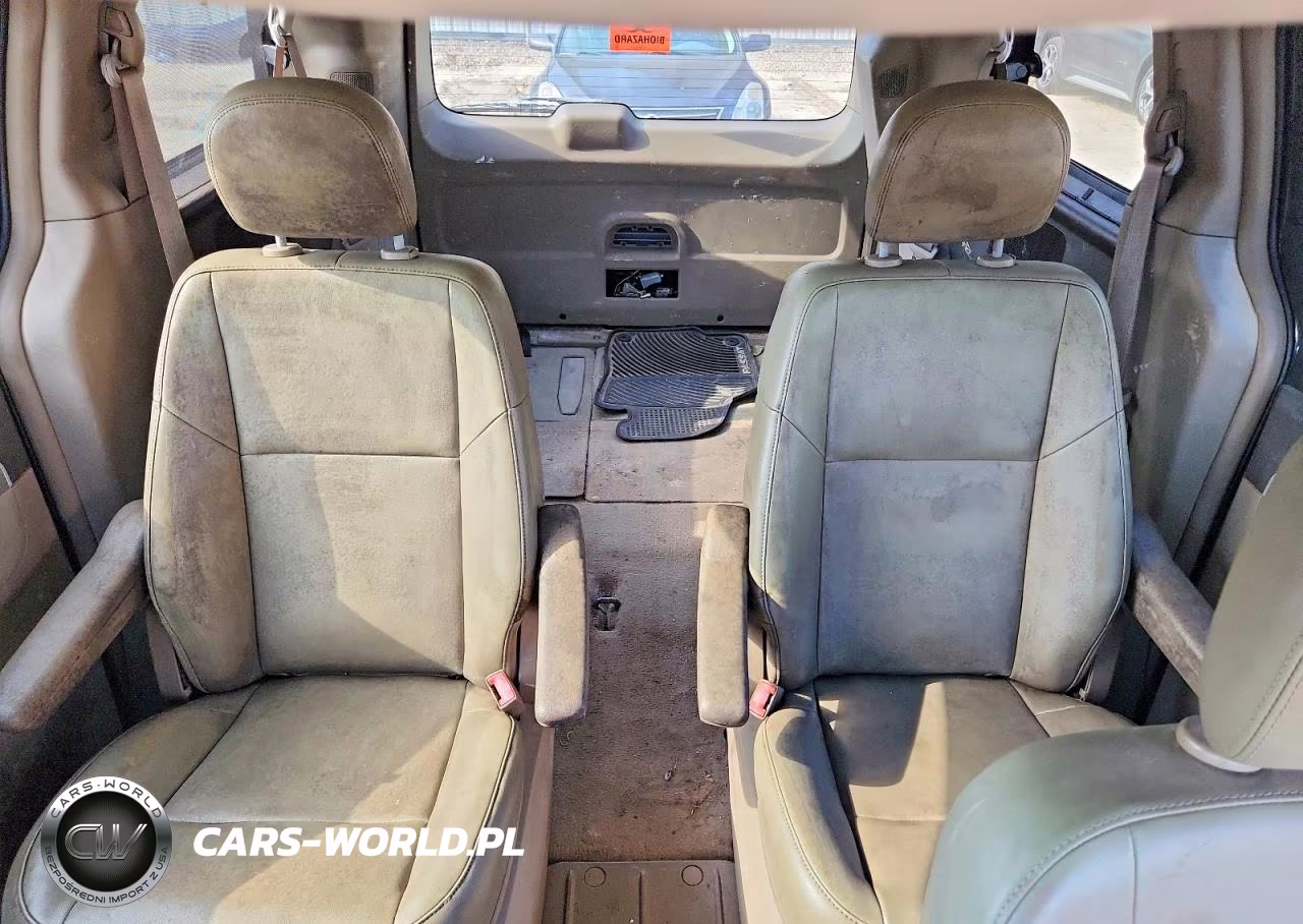 2011 Volkswagen Routan Se VIN:2V4RW3DG8BR717680 - 10