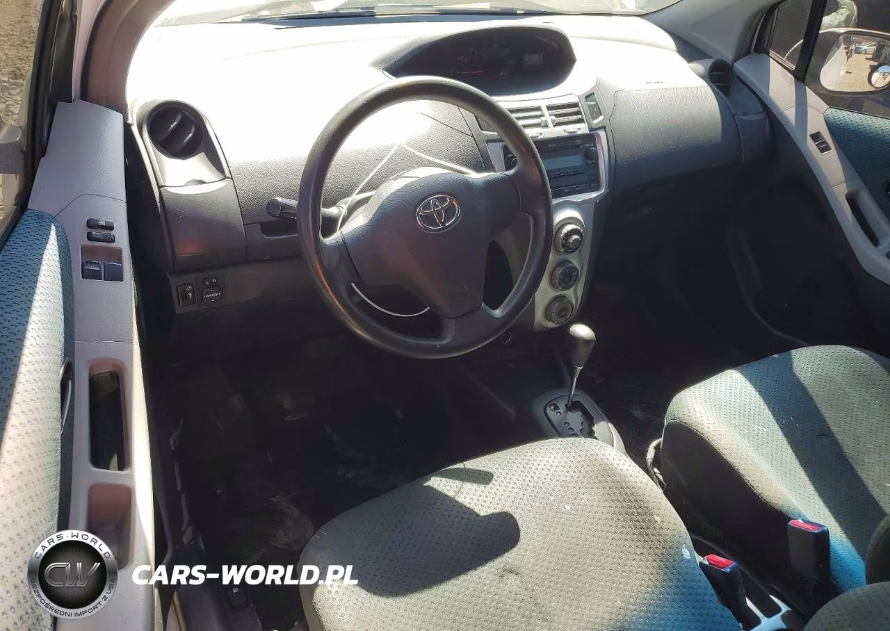 2008 Toyota Yaris Base VIN:JTDJT903285216716 - 8