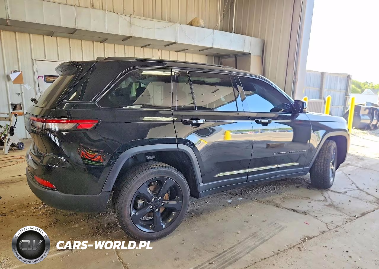 2023 Jeep Grand Cherokee Limited VIN:1C4RJHBG7PC515115 - 3