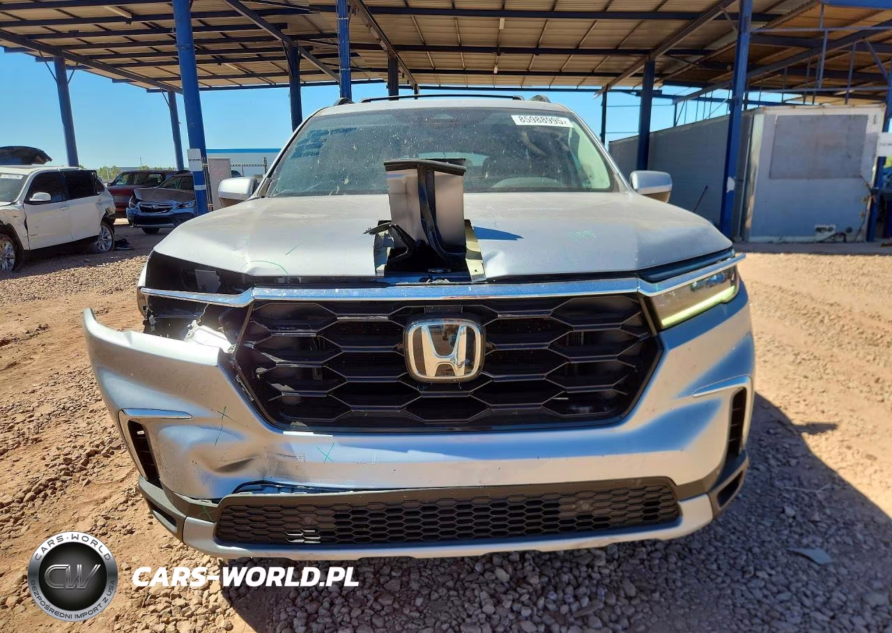 2025 Honda Pilot Touring VIN:5FNYG1H73SB065208 - 5