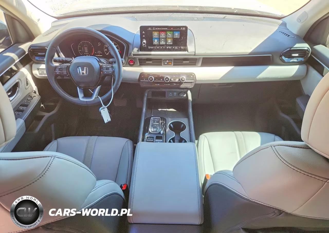 2025 Honda Pilot Touring VIN:5FNYG1H73SB065208 - 8