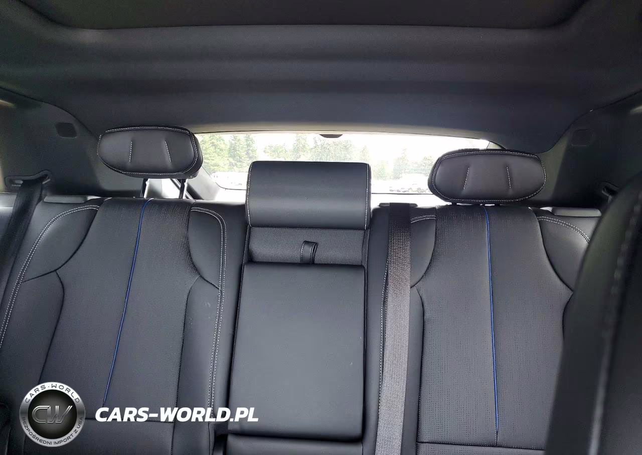2026 Cadillac Lyriq Sport VIN:1GYKPURL4TZ309330 - 10