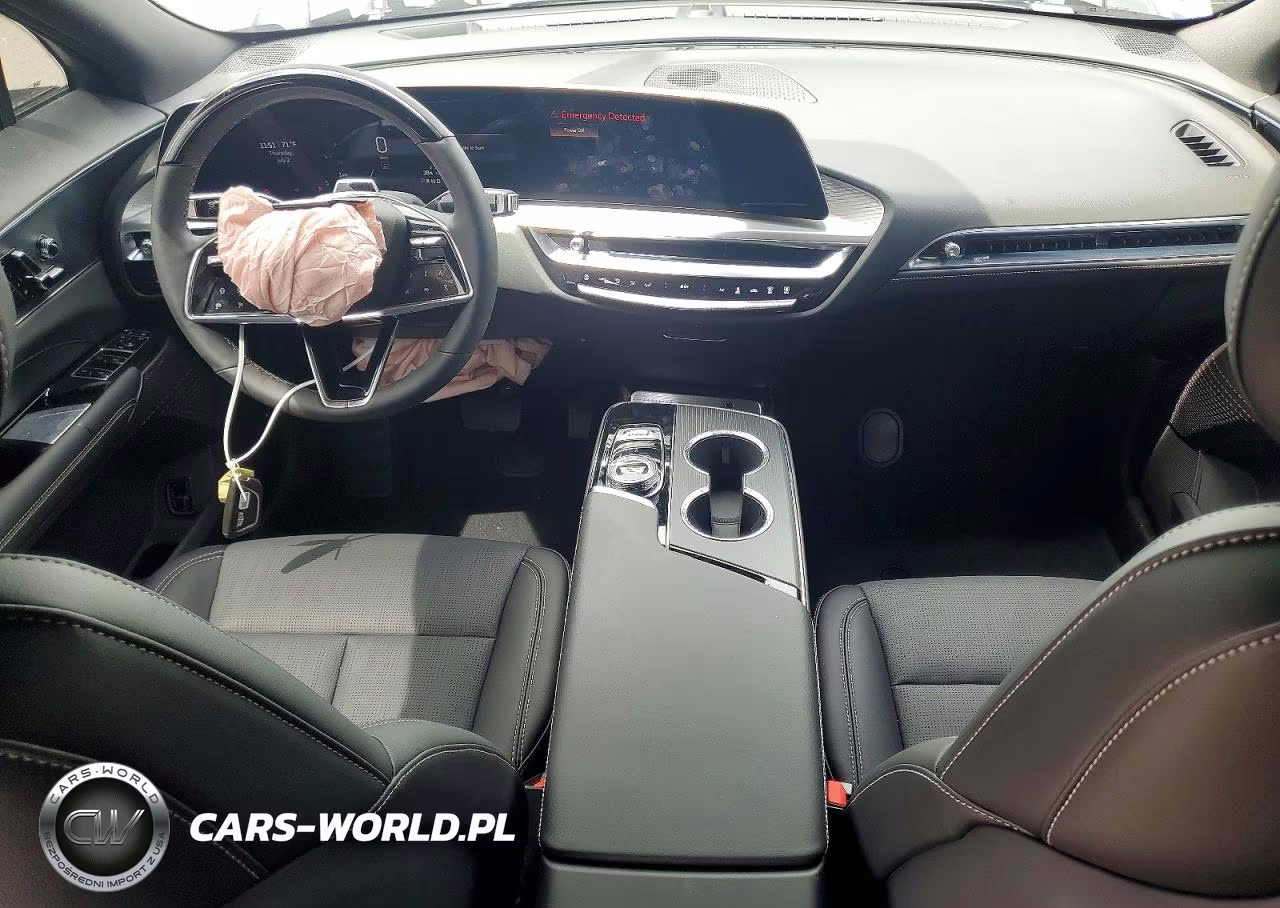 2026 Cadillac Lyriq Sport VIN:1GYKPURL4TZ309330 - 8