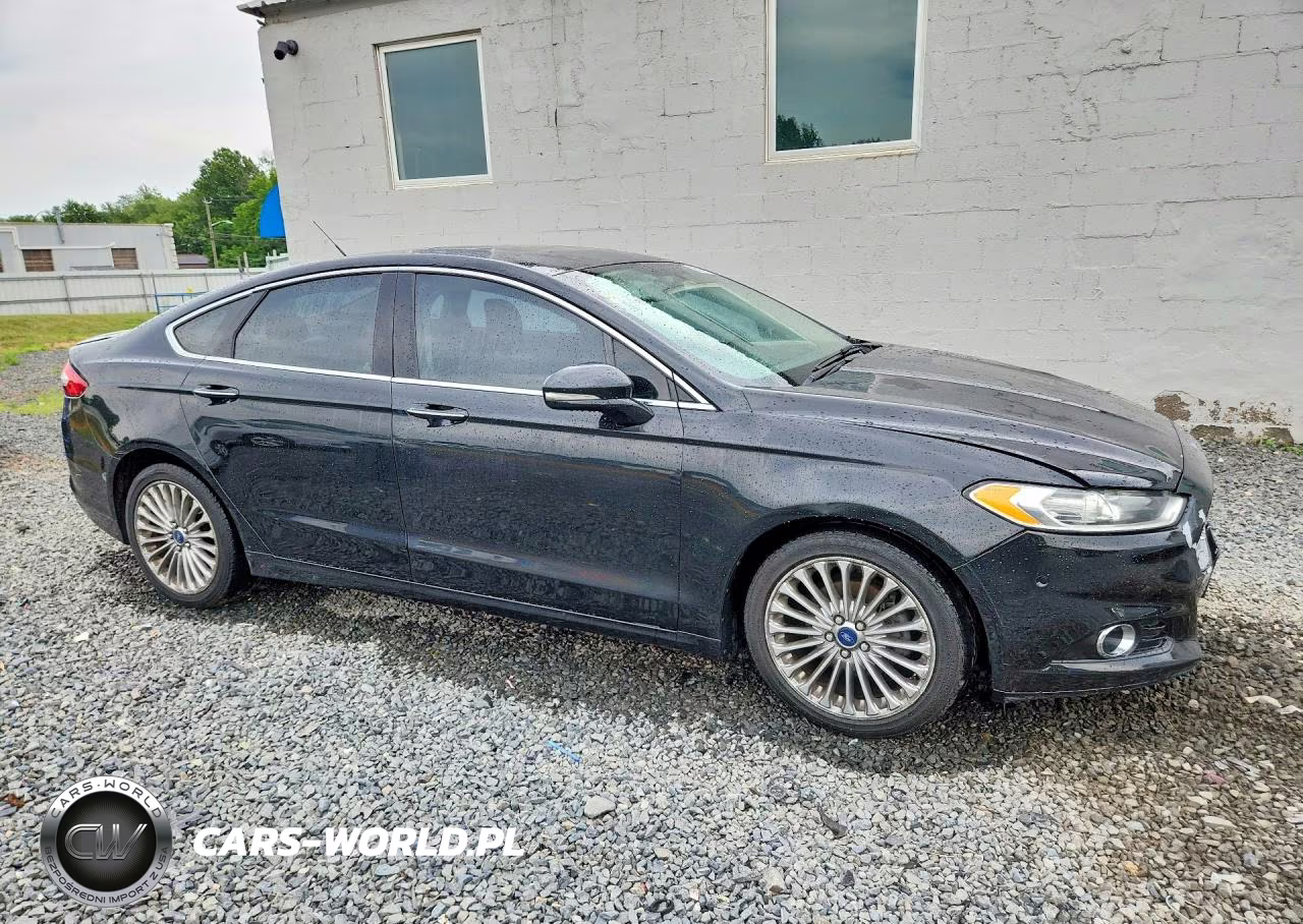 2015 Ford Fusion Titanium VIN:3FA6P0D93FR176148 - 4