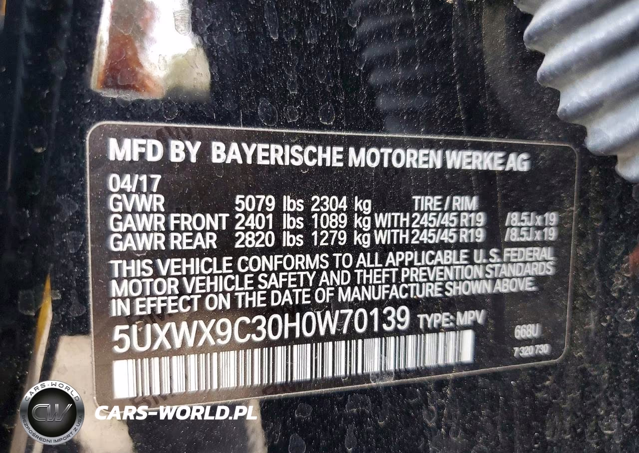 2017 BMW X3 xDrive28I VIN:5UXWX9C30H0W70139 - 13
