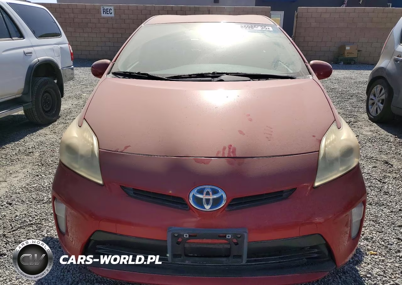 2012 Toyota Prius Two VIN:JTDKN3DUXC1599643 - 5