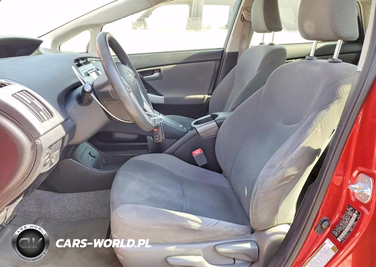 2012 Toyota Prius Two VIN:JTDKN3DUXC1599643 - 7