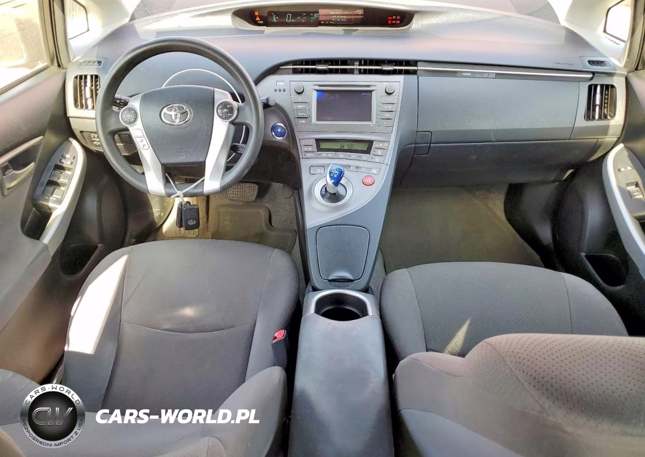 2012 Toyota Prius Two VIN:JTDKN3DUXC1599643 - 8