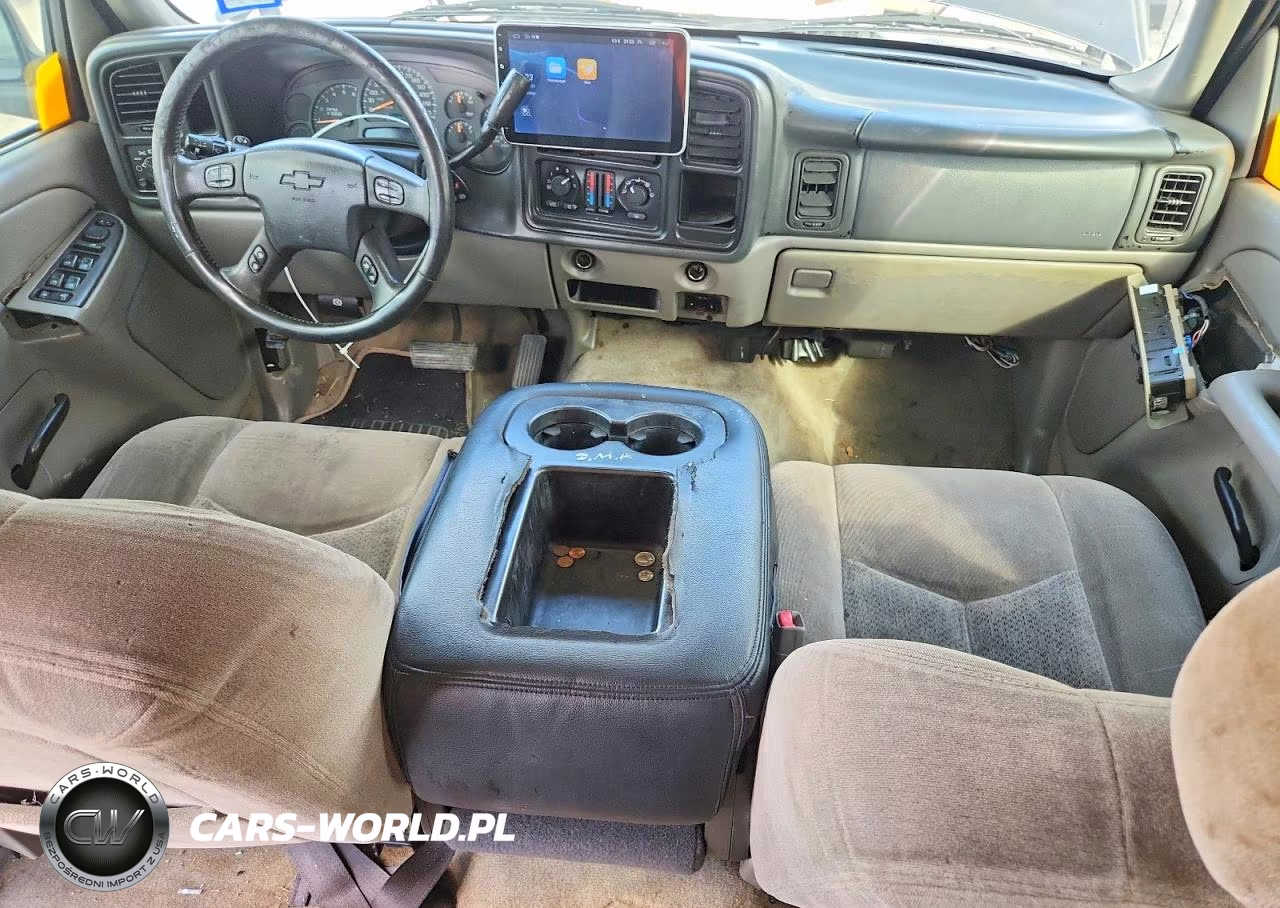 2005 Chevrolet Tahoe C1500 VIN:1GNEC13V75R133844 - 8