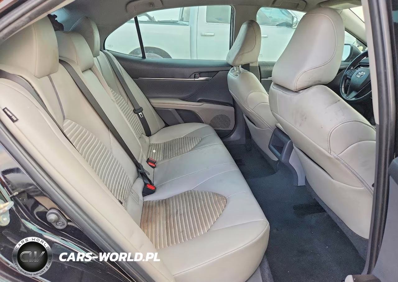 2021 Toyota Camry Se VIN:4T1G11AKXMU404774 - 10