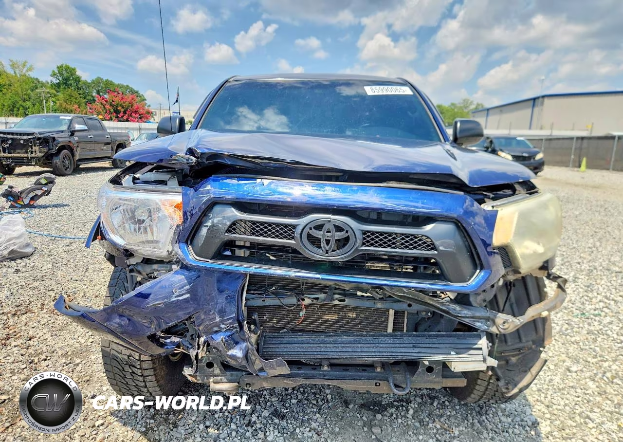 2012 Toyota Tacoma V6 VIN:5TFUU4EN4CX040899 - 5