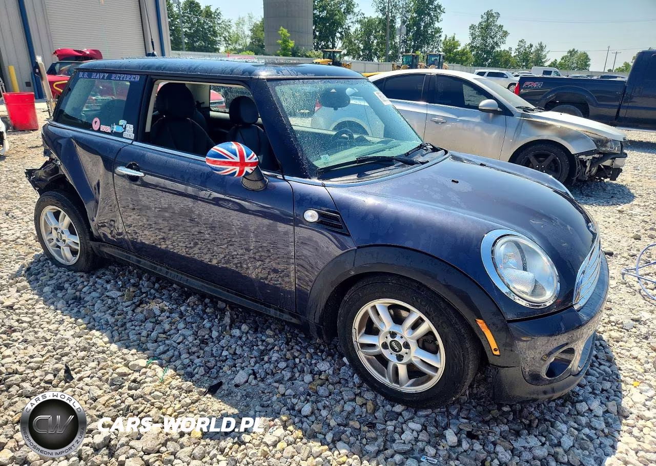 2013 Mini Cooper VIN:WMWSU3C56DT374863 - 4