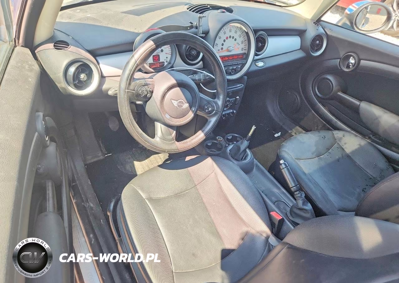 2013 Mini Cooper VIN:WMWSU3C56DT374863 - 8