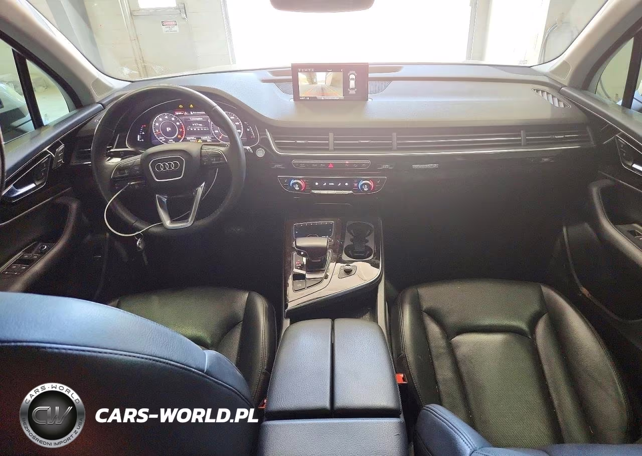 2018 Audi Q7 3.0T Premium VIN:WA1LAAF76JD038308 - 8