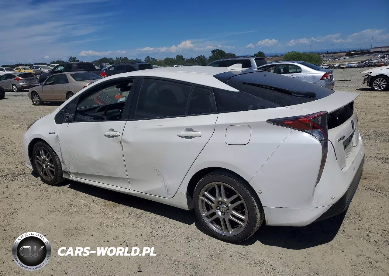 2017 Toyota Prius Four VIN:JTDKBRFUXH3049900 - 2