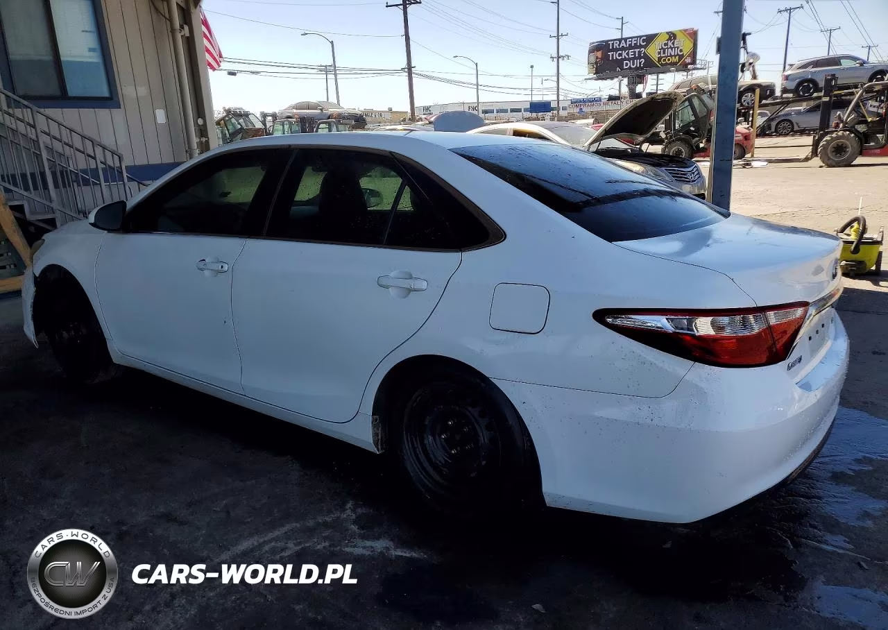 2016 Toyota Camry Le VIN:4T1BF1FK1GU250903 - 2