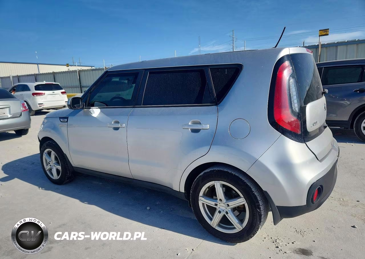 2019 Kia Soul Base VIN:KNDJN2A23K7014096 - 2