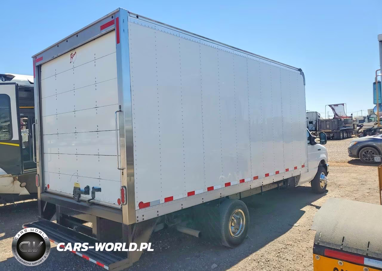 2022 Ford Econoline E450 Super Duty Cutaway Van VIN:1FDXE4FN7NDC16062 - 3