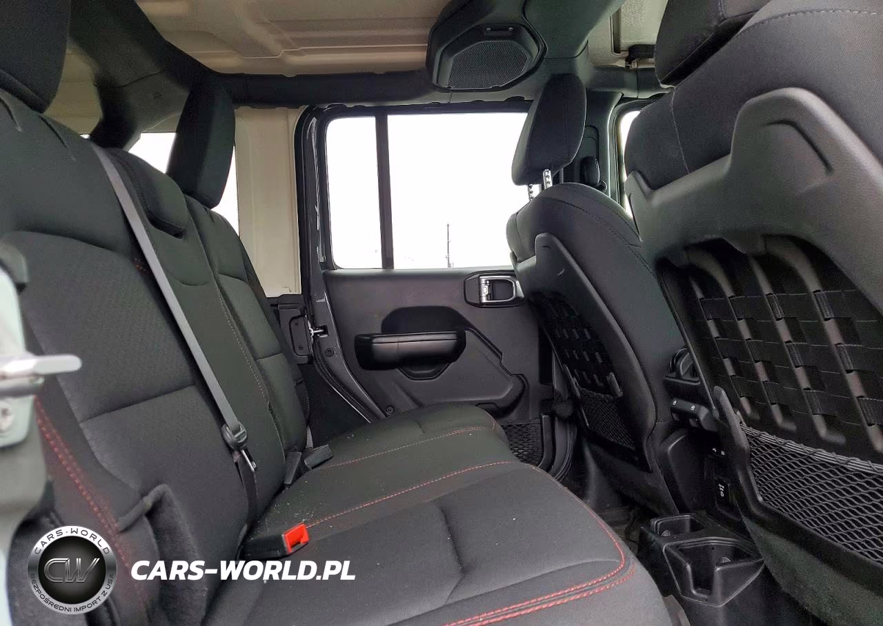 2019 Jeep Wrangler Unlimited Rubicon VIN:1C4HJXFN1KW576546 - 11
