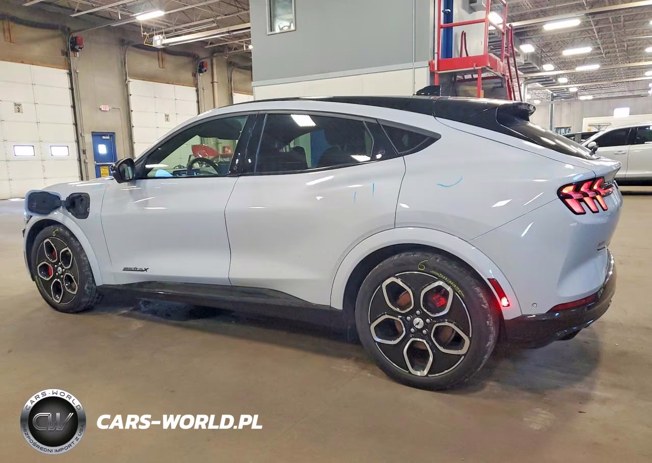 2023 Ford Mach E VIN:3FMTK4SE5PMA57921 - 2