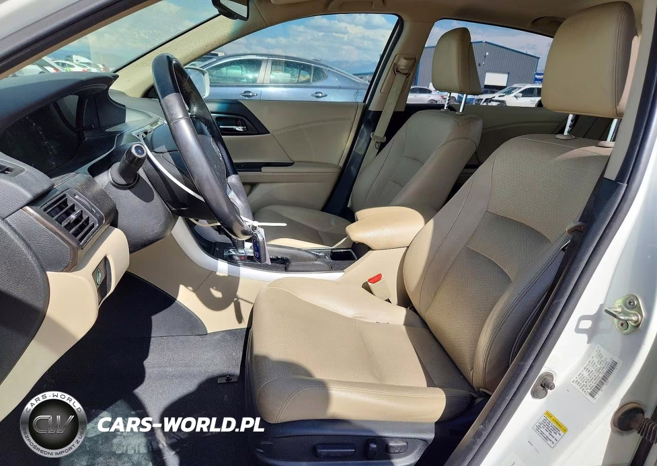 2014 Honda Accord Touring Hybrid VIN:1HGCR6F79EA004450 - 7