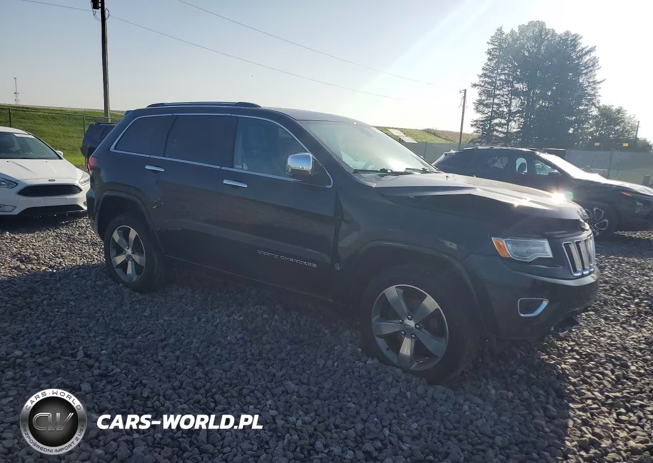 2015 Jeep Grand Cherokee Overland VIN:1C4RJFCG7FC173036 - 4