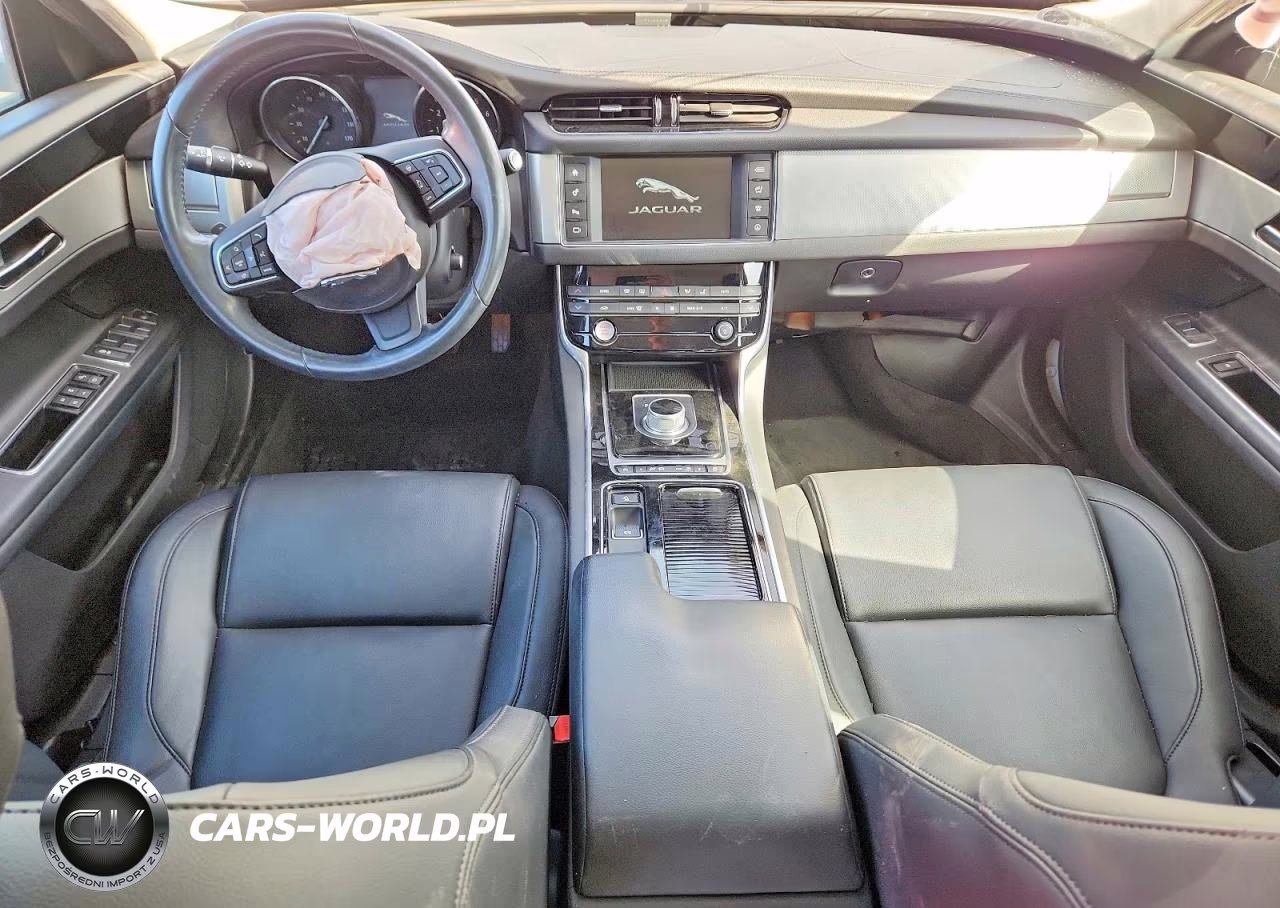 2016 Jaguar Xf Premium VIN:SAJBD4BV9GCY13294 - 8