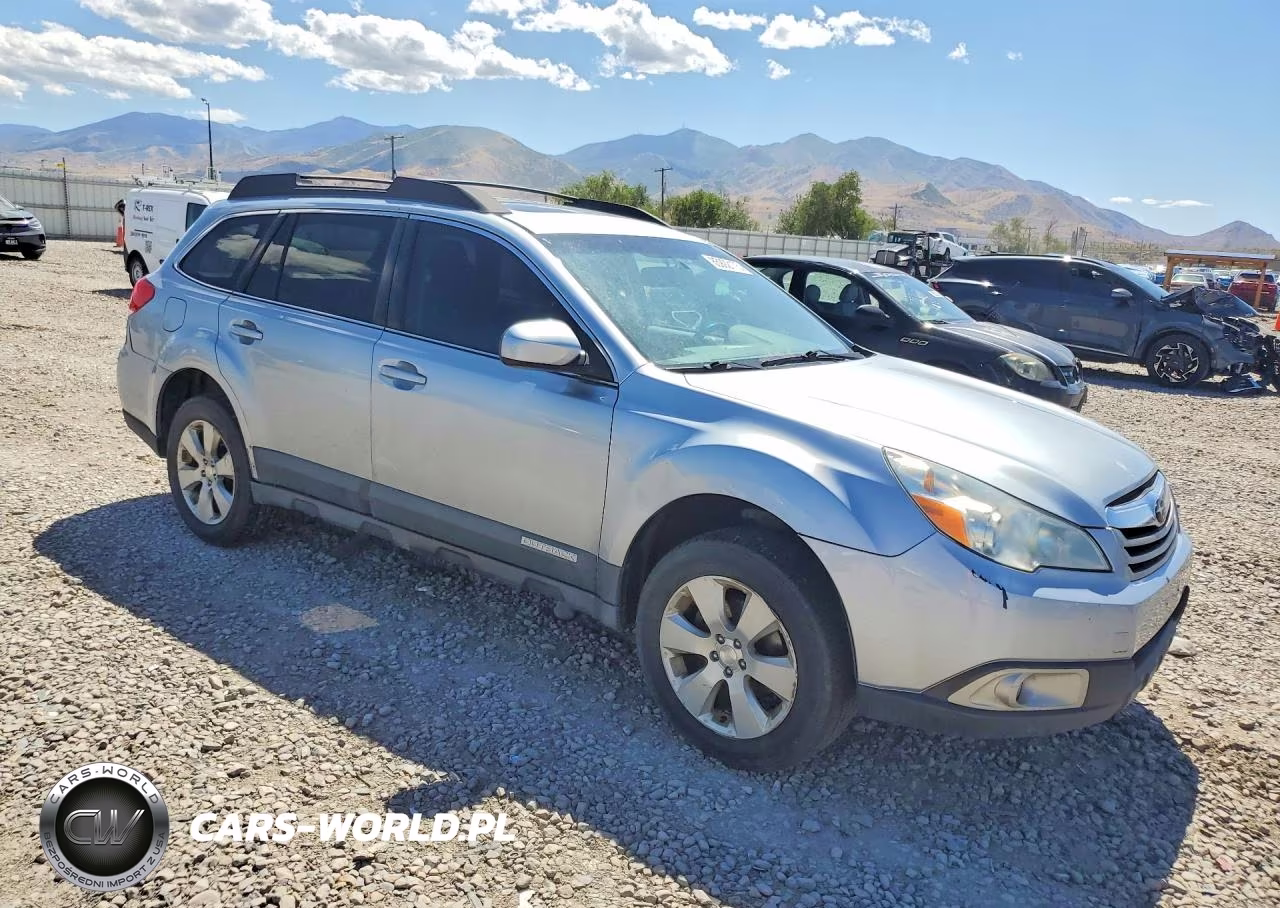 2012 Subaru Outback 2.5I Premium VIN:4S4BRBGC0C3292628 - 4