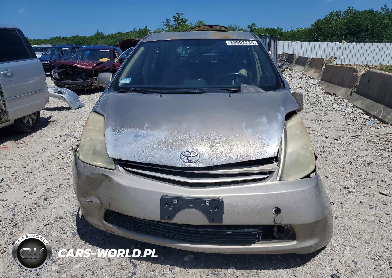 2005 Toyota Prius Base VIN:JTDKB20U453111688 - 5