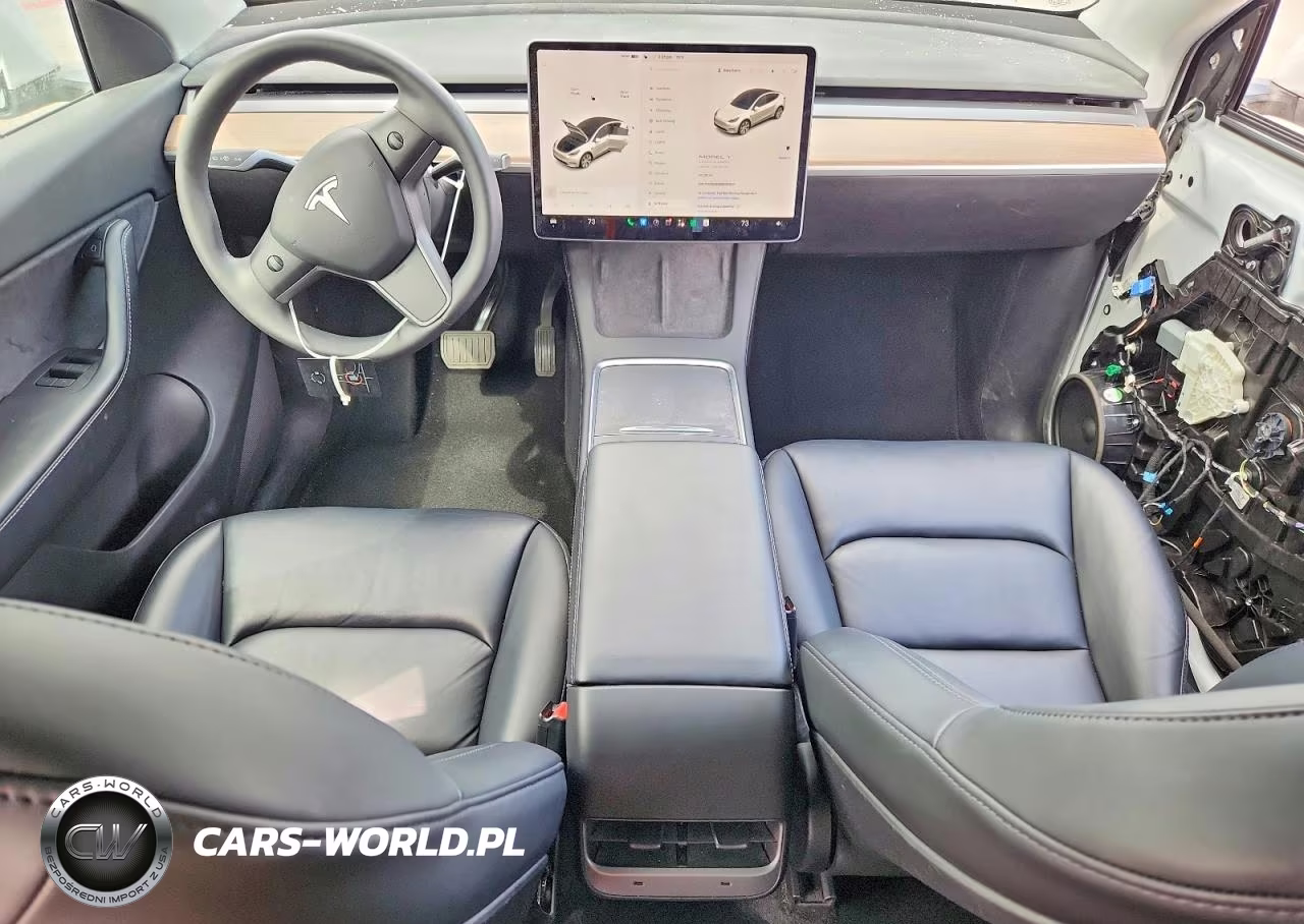 2022 Tesla Model Y VIN:7SAYGDEE8NF327641 - 8