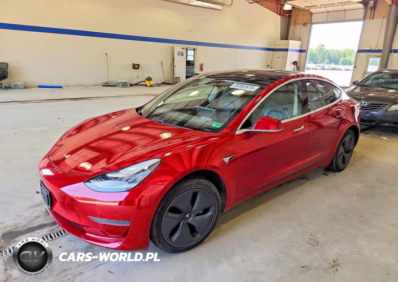 2020 Tesla Model 3 – zdjęcie 1 z 12