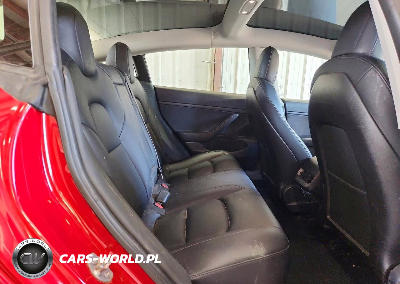 2020 Tesla Model 3 VIN:5YJ3E1EA1LF736750 - 10