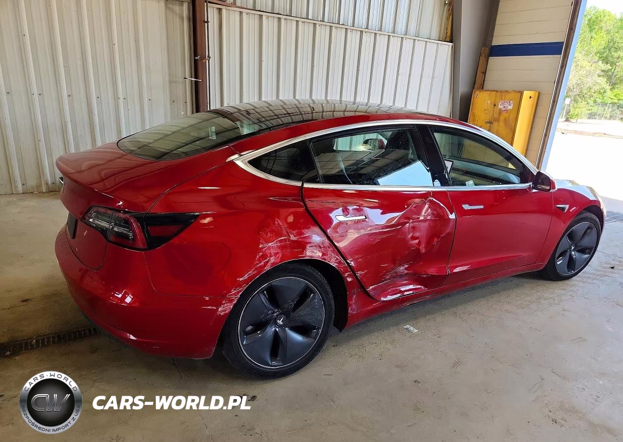 2020 Tesla Model 3 VIN:5YJ3E1EA1LF736750 - 3
