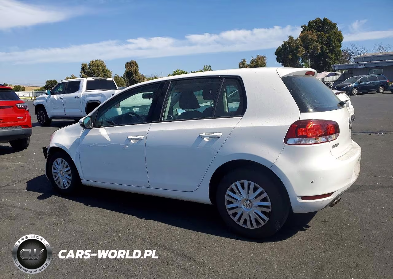 2013 Volkswagen Golf VIN:WVWDB7AJ5DW131438 - 2