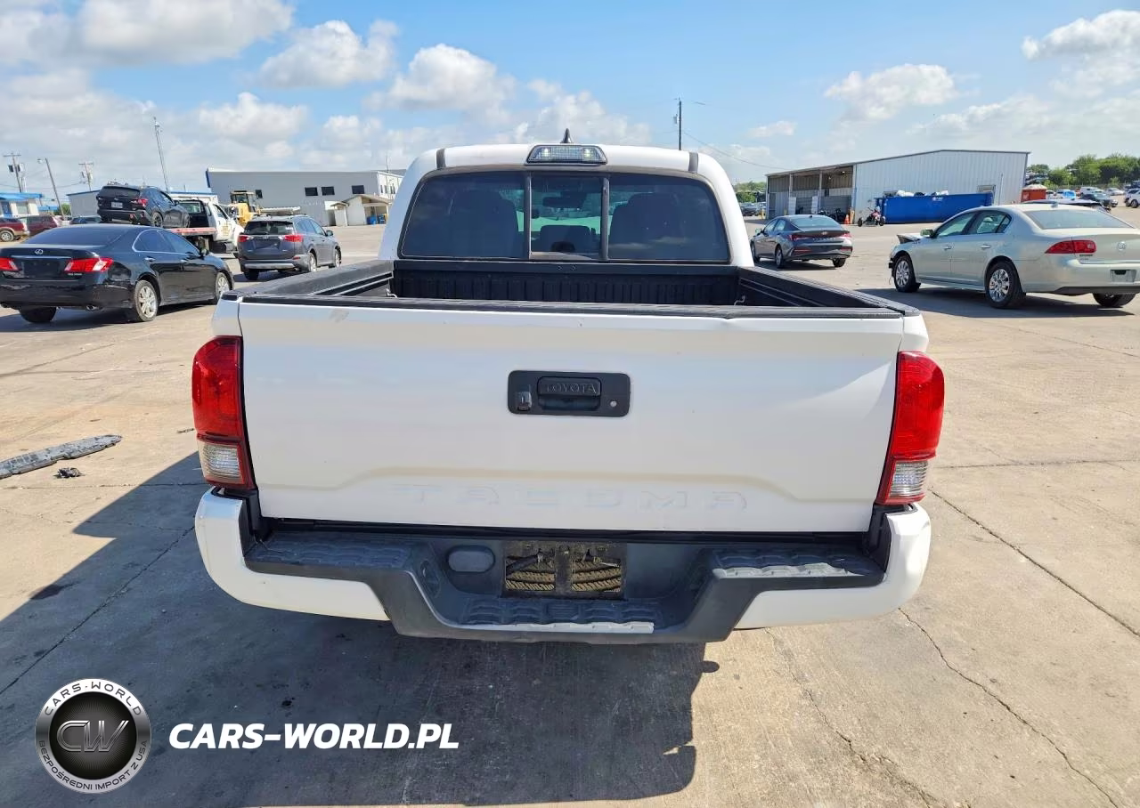 2018 Toyota Tacoma Sr VIN:5TFAX5GN3JX116994 - 6