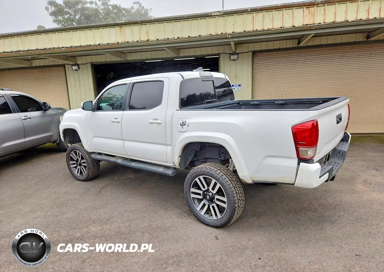 2017 Toyota Tacoma Trd Sport VIN:3TMCZ5AN6HM046760 - 2