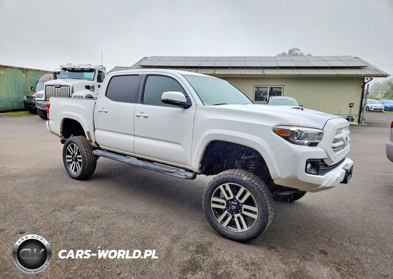 2017 Toyota Tacoma Trd Sport VIN:3TMCZ5AN6HM046760 - 4