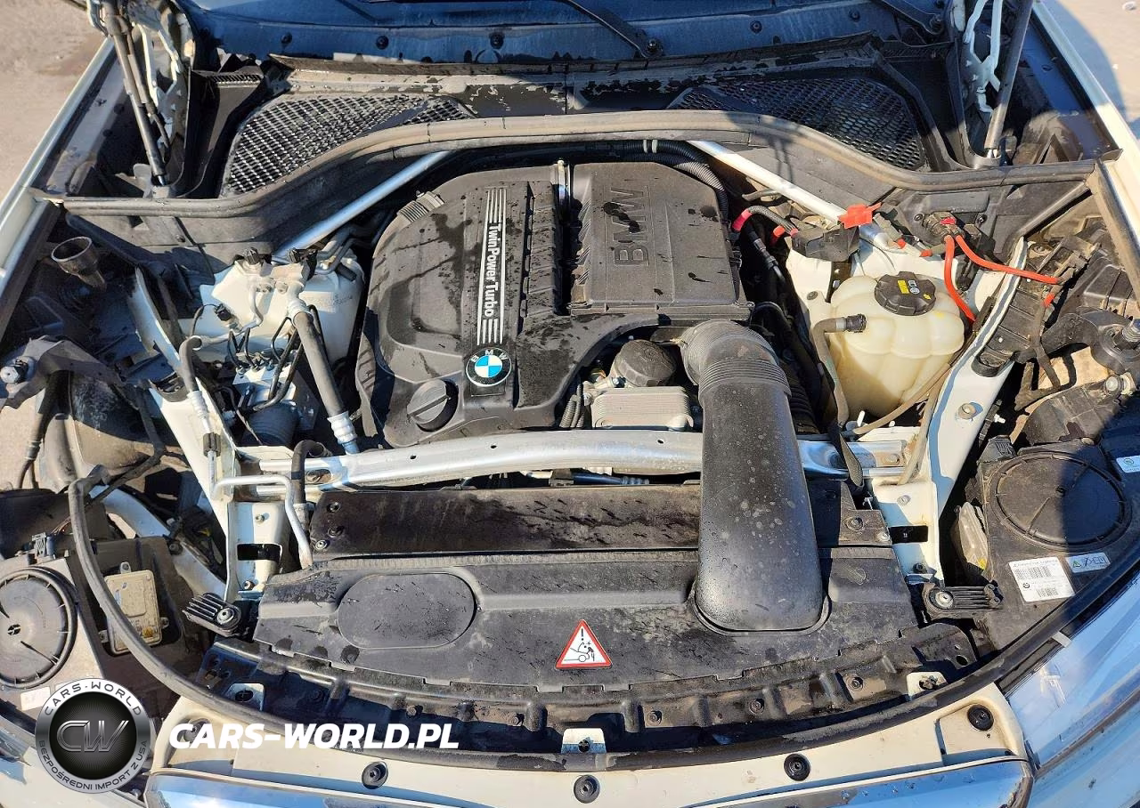 2016 BMW X5 xDrive35I VIN:5UXKR0C53G0P30211 - 12