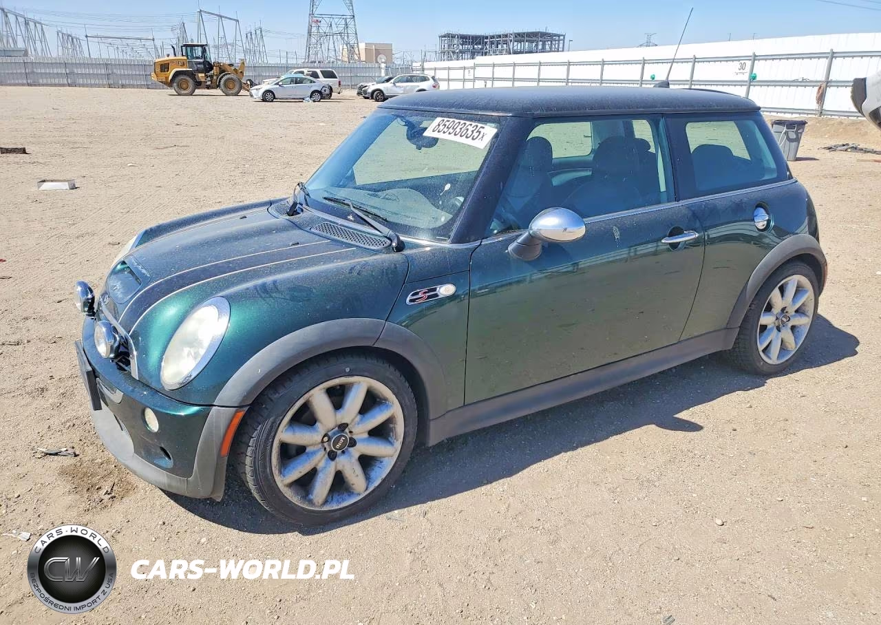 2005 Mini Cooper S VIN:WMWRE33455TD92777 - 1
