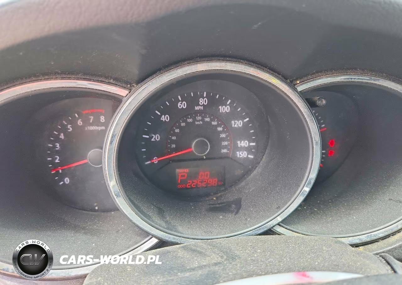 2011 Kia Sorento Lx VIN:5XYKT3A11BG049939 - 9