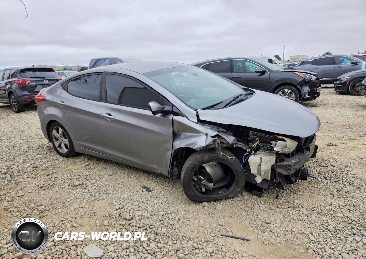 2012 Hyundai Elantra Gls VIN:KMHDH4AE9CU360923 - 4
